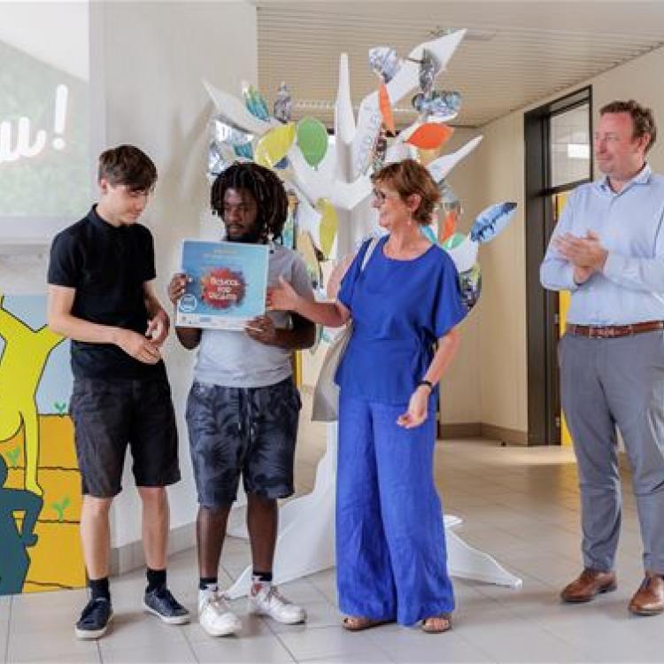 jongeren met label School for Rights